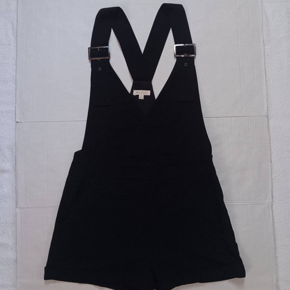 HOT & DELICIOUS BUCKLE STRAP OVERALL STYLE ROMPER BLACK SIZE SMALL